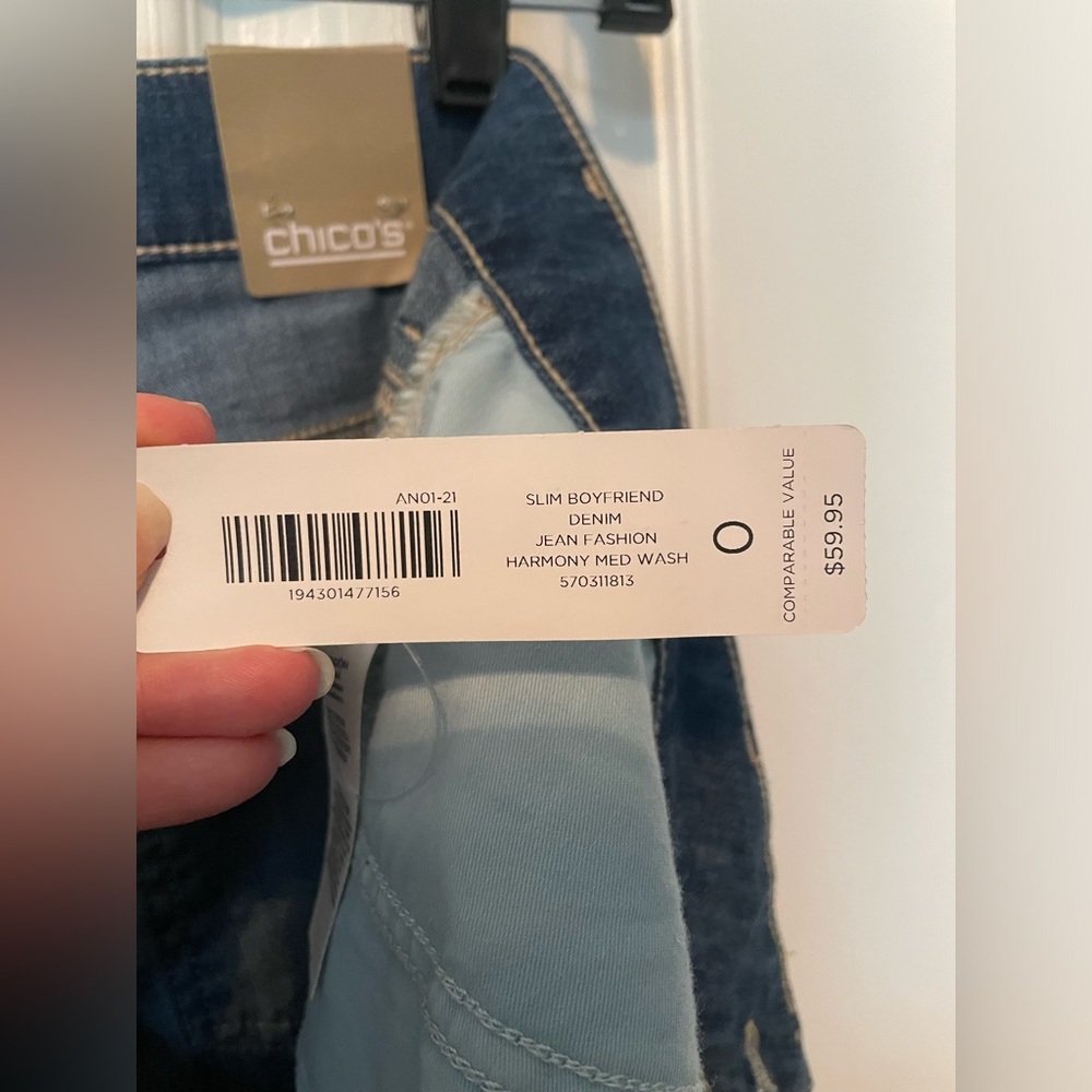 Chico’s Slim Boyfriend Ankle Jeans - Picture 5 of 5